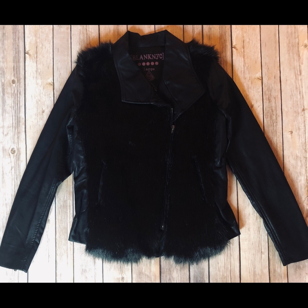 BLANKNYC BLACK FAUX LEATHER & FUR JACKET LARGE NEW